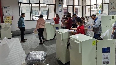 執(zhí)信環(huán)保固定式焊煙凈化器,焊接煙塵處理設(shè)備制造商！