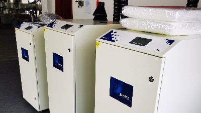 執(zhí)信環(huán)保生產(chǎn)制造-工業(yè)集塵器-移動(dòng)式工業(yè)集塵器-廠家直銷！